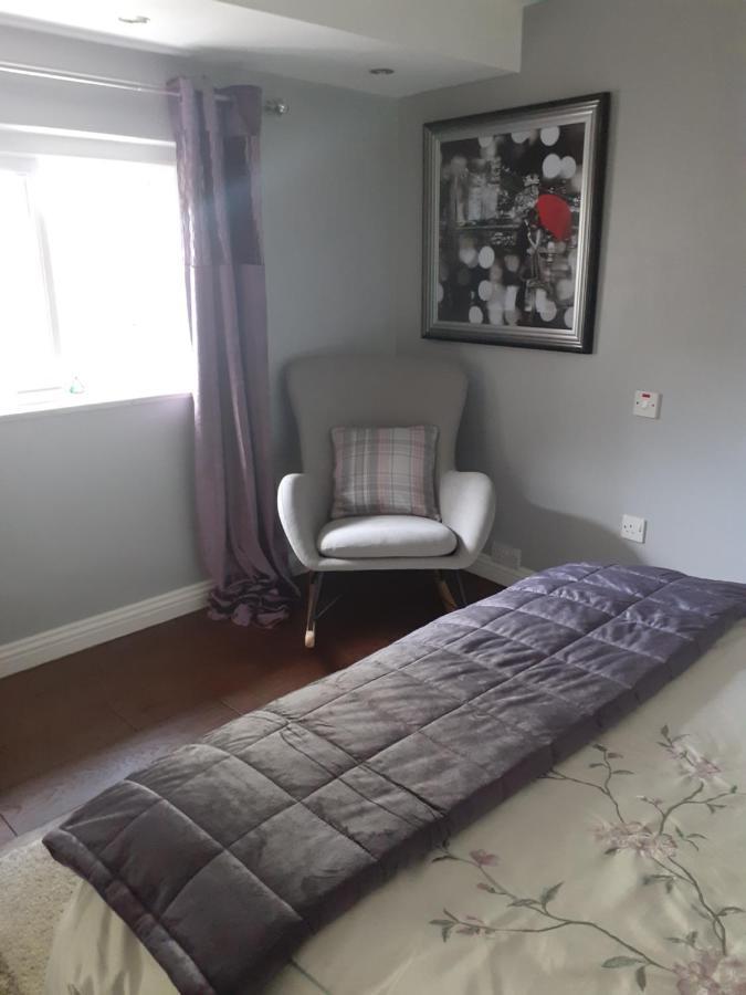 Distant Lights Apartment Lower Boscaswell ภายนอก รูปภาพ